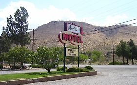 Andruss Motel